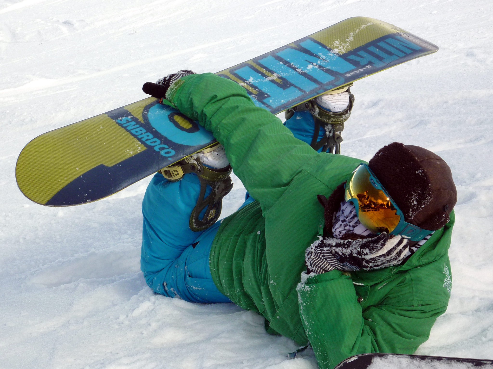 Clases de snowboard para adultos en Valdesquí | Curso PERFECCIONAMIENTO | Club Grupo Joven Madrid