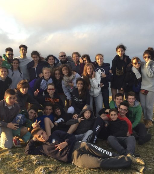Campamento de Verano Multiaventura para jóvenes en España Navarra montaña y agua jóvenes