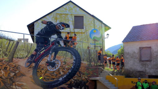 Bike Camp de Verano en León | Bicicleta de montana | instalaciones Planeta Bierzo